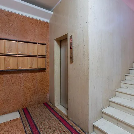 W/terrace 10 Min Walk From Piazza S.stefano